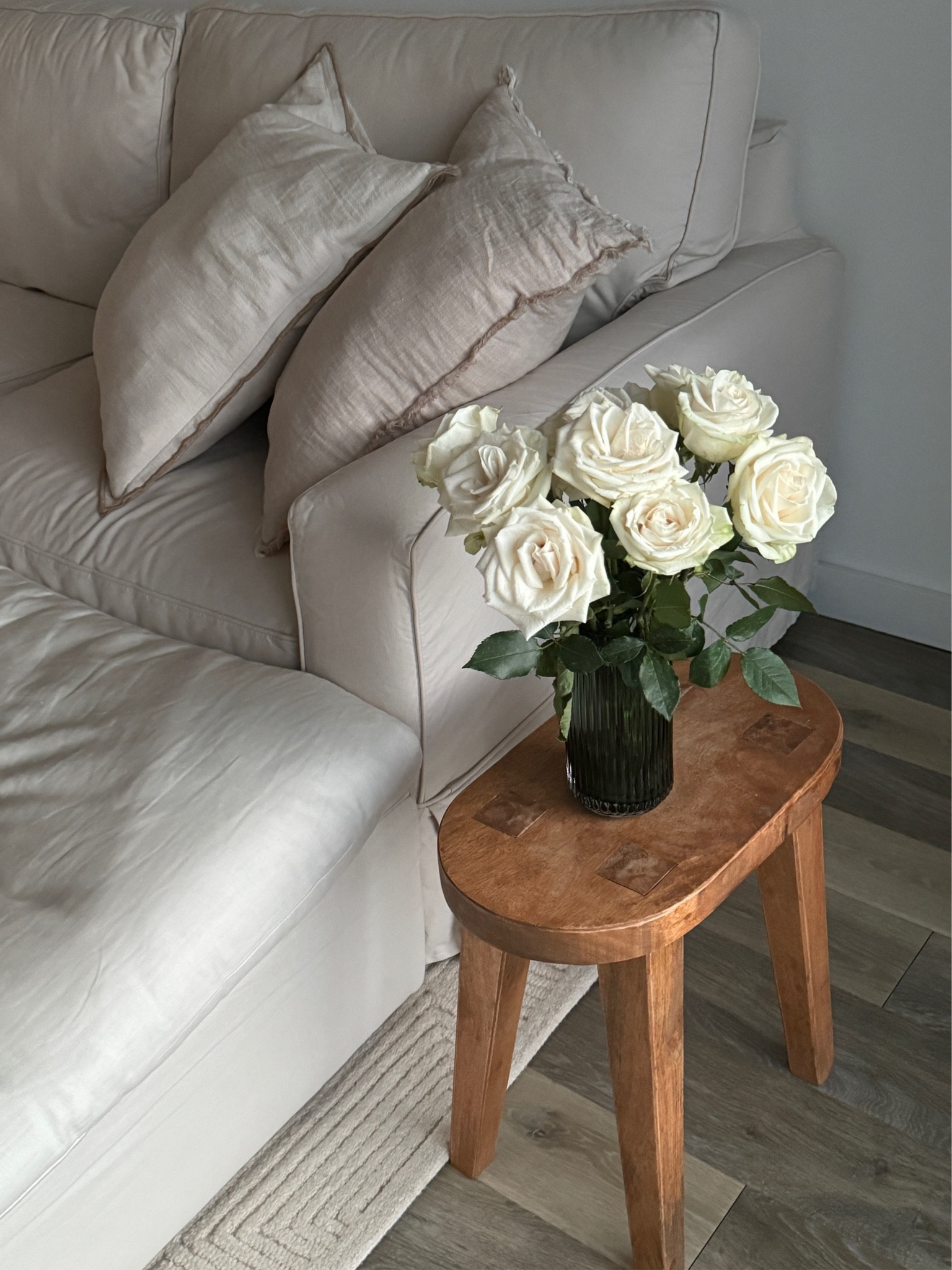 minimalist home decor 

#LTKstyletip #LTKhome #LTKfindsunder100