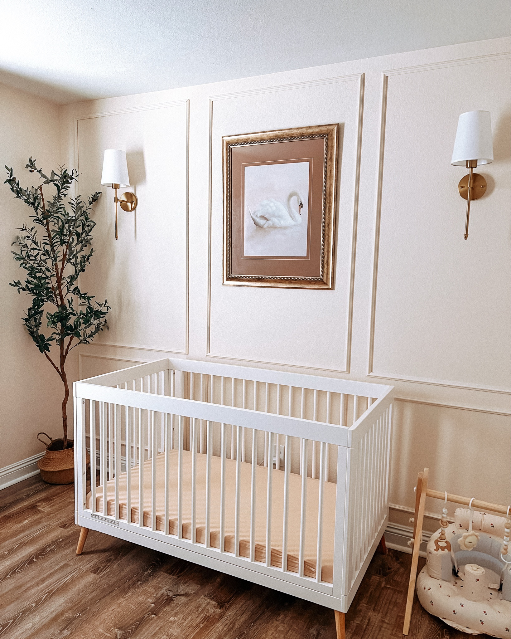 Scottie Rey’s Nursery 🤍🩰🦢✨


#LTKHome #LTKBaby