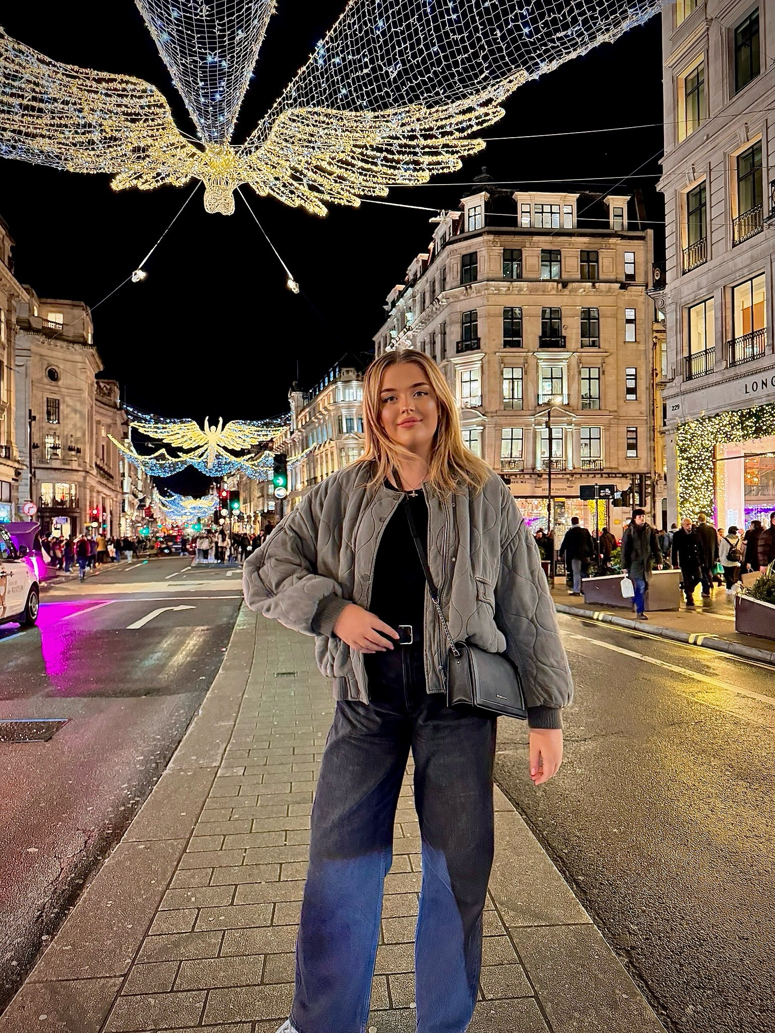 Winter Essentials 🩶❄️

#LTKstyletip #LTKSeasonal LTKFestiveSaleUK