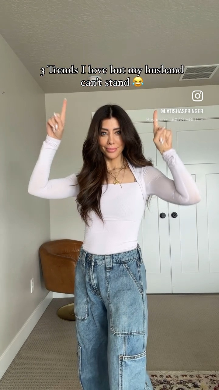 All my casual looks below! 
1st look! Xs in bodysuit and 2 in jeans (both tts) 
2nd look: small in leggings and sweatshirt (tts)
3rd look: xs in pants (size down) and small in top (tts)
#casualllooks #cargopants #targetfinds #targetlooks #springlooks 

#LTKfindsunder100 #LTKVideo #LTKSeasonal