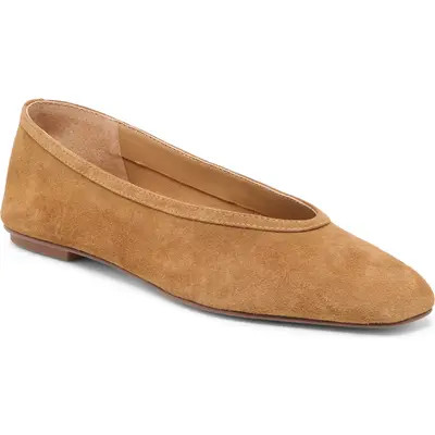 Dolce Vita Caret Flat in Onyx Suede at Nordstrom, Size 10 | Nordstrom
