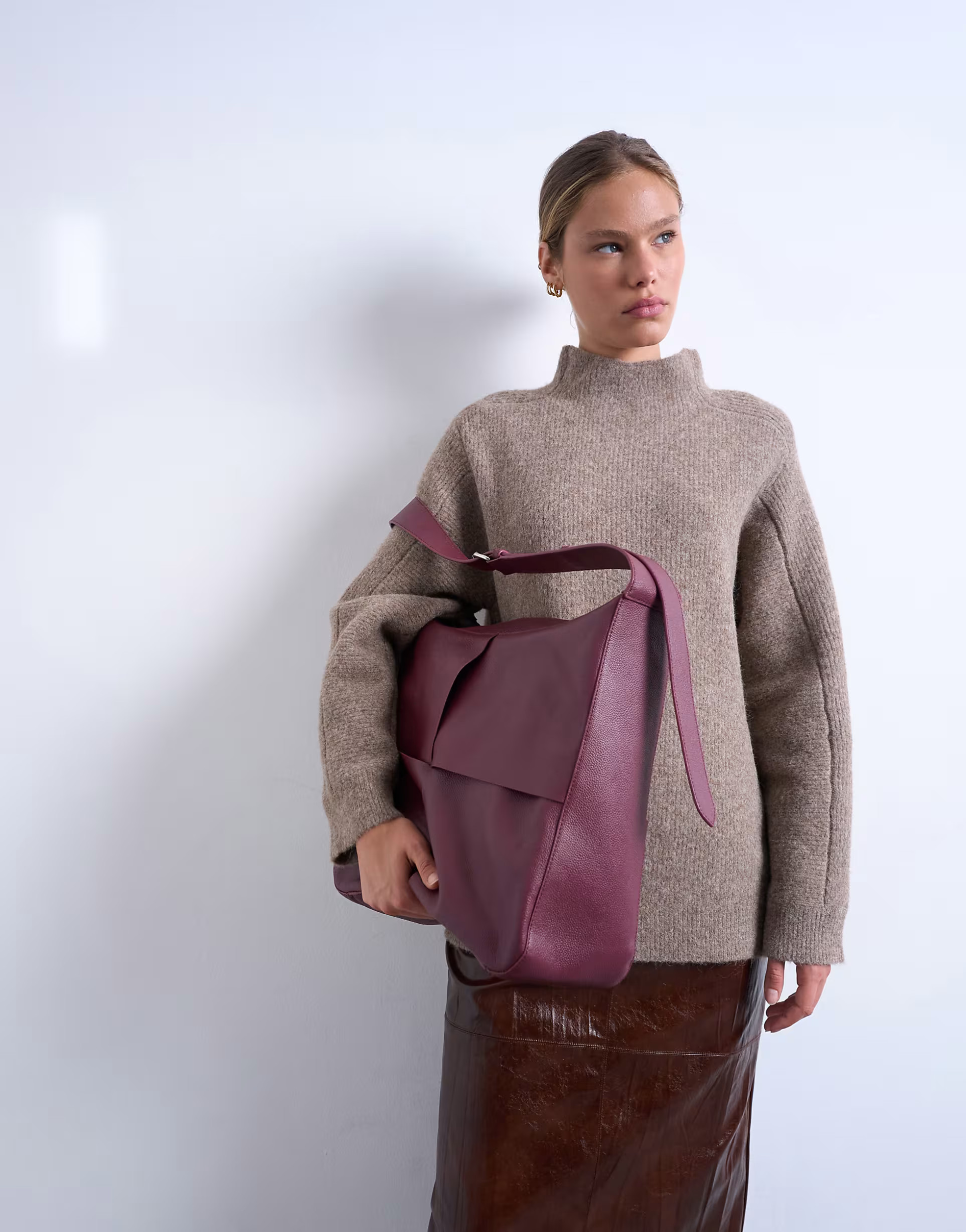 Topshop Teegan premium real leather oversized woven tote in burgundy | ASOS (Global)