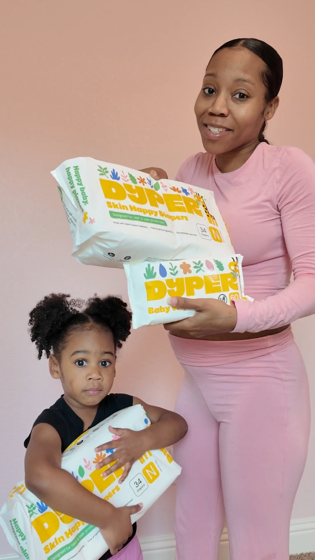 #Ad The first items we got for baby girl are @DYPER wipes and diapers! The quality is unmatched and I have peace of mind knowing my baby will be rash free 🙏🏾💕 #GiftedbyDyper #DyperParent 

#LTKmomlife #LTKBaby