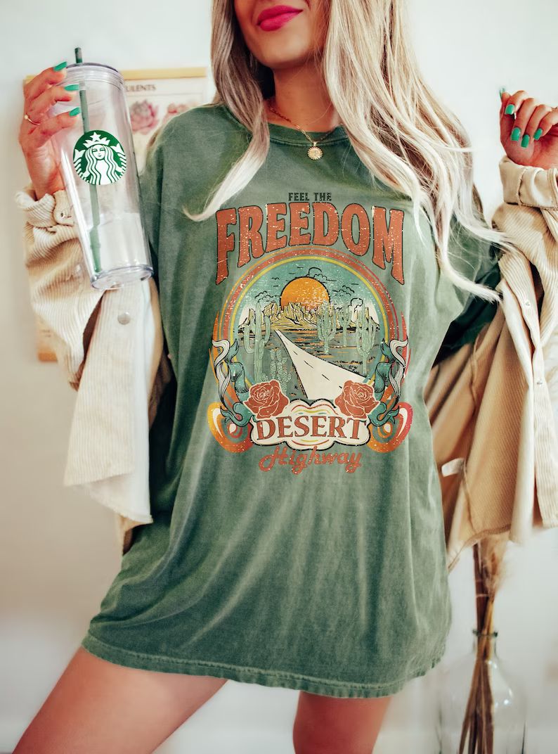 Feel the Freedom Tee Desert Highway Tee Arizona Graphic Tee - Etsy | Etsy (US)