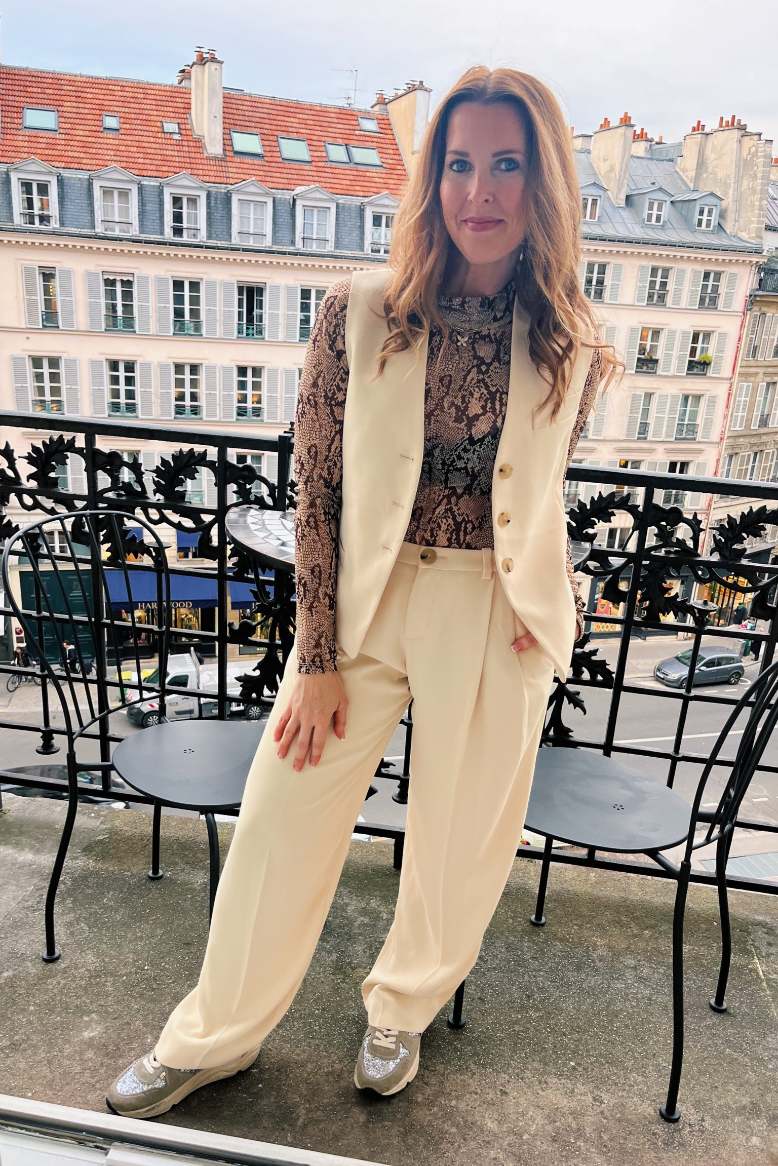 DAY ONE IN PARIS 🥂🥂

#LTKSeasonal #LTKtravel #LTKFind