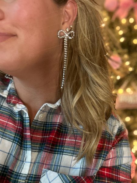 These earrings are perfect for the holiday season! Dress them up or down 🎄

Holiday outfit. Holiday earrings. Christmas earrings. Bow earrings. 

#LTKSeasonal #LTKstyletip #LTKHoliday