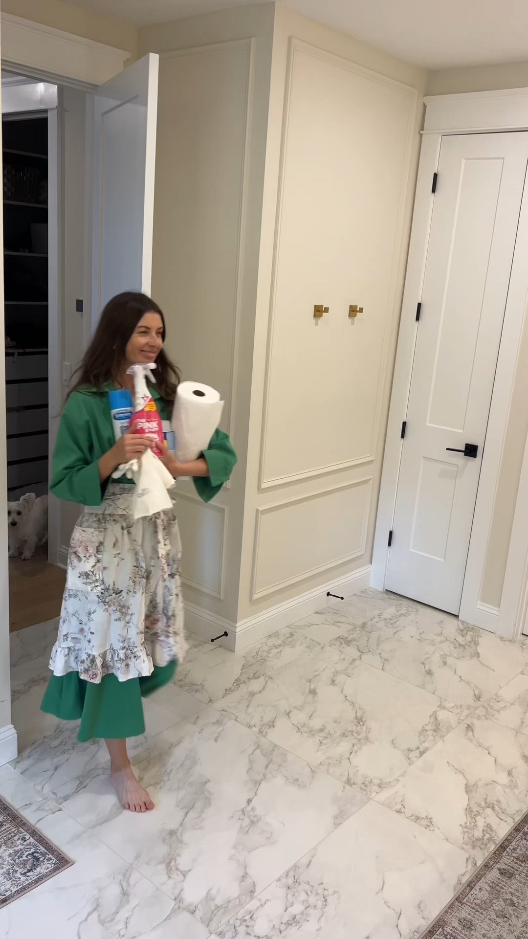 Stay at home mom routine 🧺✨🏡

#LTKdayinmylife #LTKmomlife #LTKmorningroutine