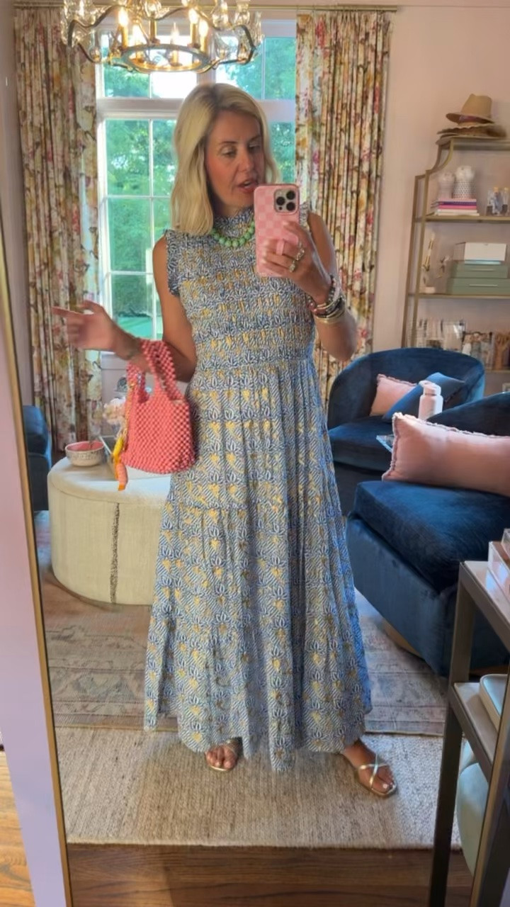Outfit of the night… Headed out to dinner with some great friends in this gorgeous Oliphant Dress!! I’m in xs dress & 8 sandals tts. 

 *Use my code Catherine20 at A+B
 *Use code Mixandmatchmadness at Loopy

#LTKootd #LTKdayinmylife #LTKmomlife