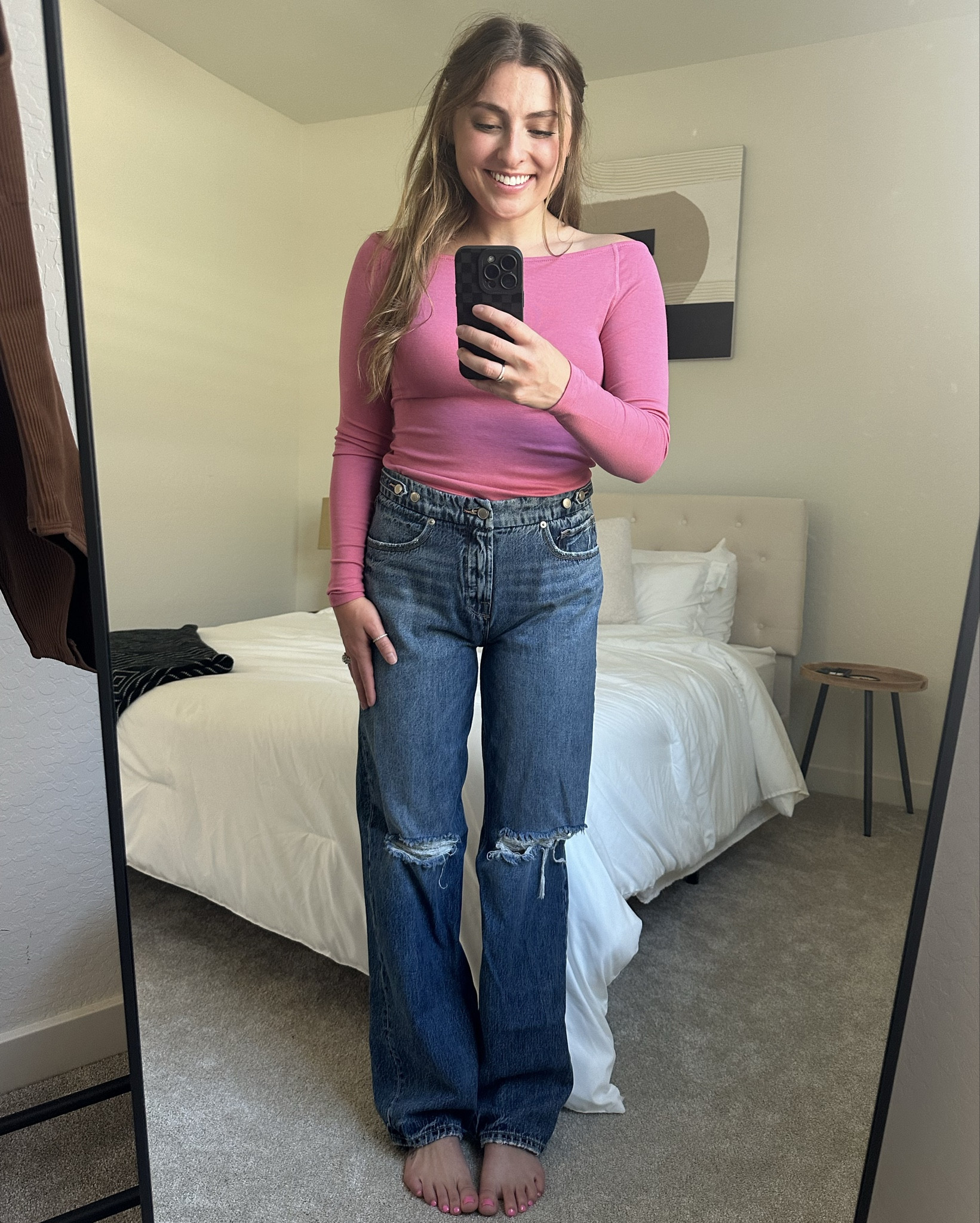 Pink is a Fall color don’t tell me otherwise ☺️
Jeans: This wash isn’t available on Good American’s website anymore but I do have these exact ones linked on my Poshmark above! Size 26
Top: Linking similar on Amazonn

Good American jeans, fall fashion, fall outfits, easy outfit inspo, thrifted, thrift finds

#LTKSeasonal #LTKFallSale