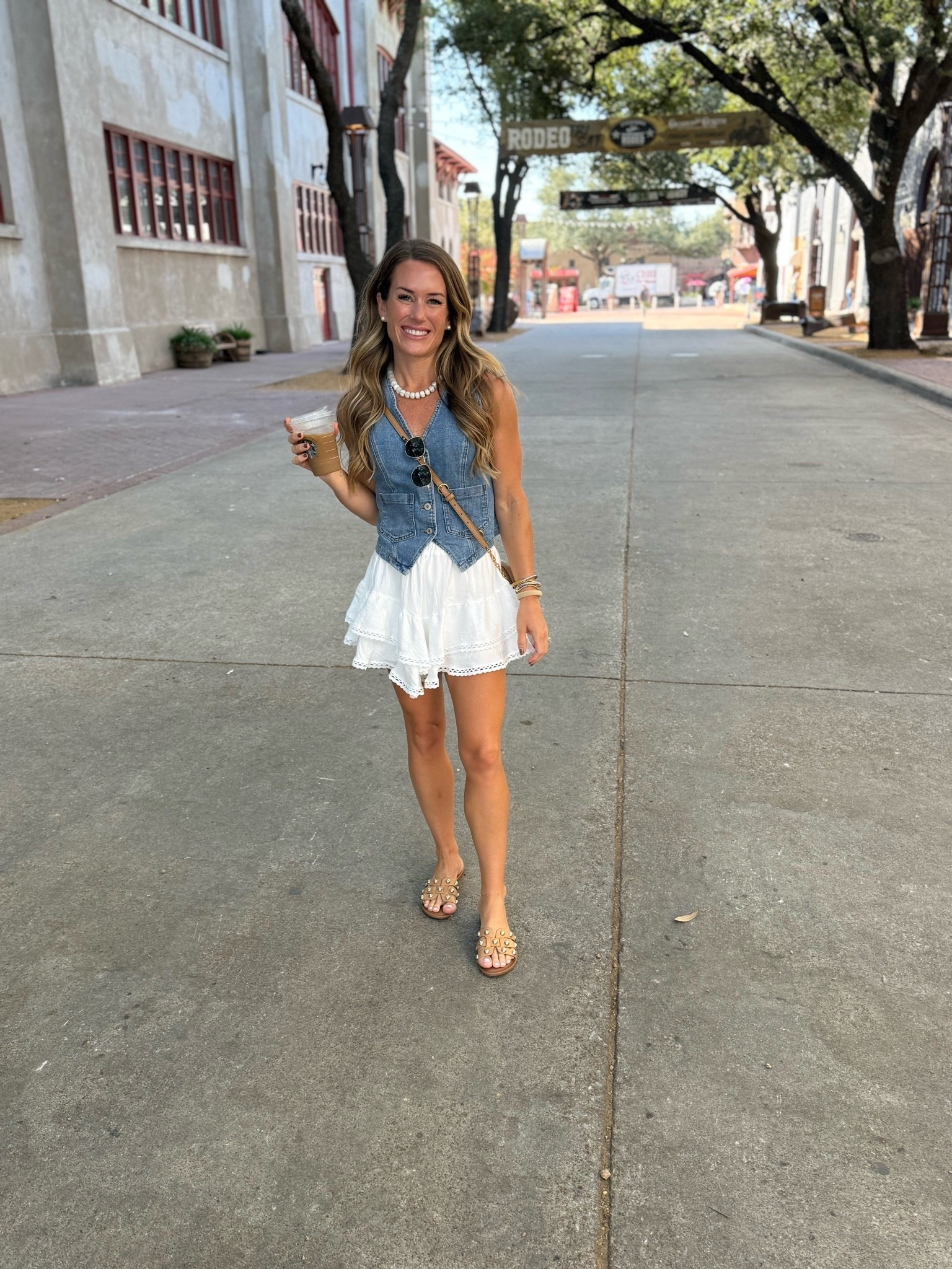 OOTD for brunch 
Country concert look