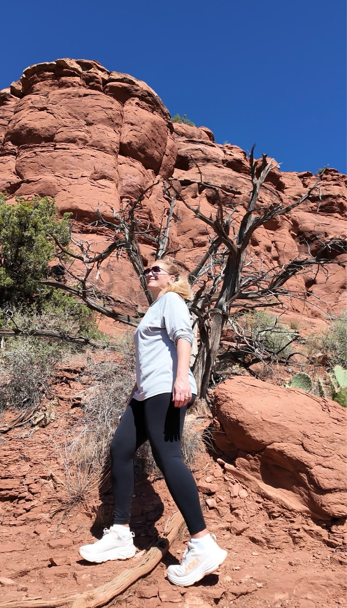 ⛰️SEDONA, ARIZONA: Had a great time hiking in Sedona, Arizona! Walked 6 miles and had amazing mountain views as you can see! 

🫶🏻We’re on top of the Airport Mesa Vortex here and working our way back down the Airport Loop Trails.

🙌🏼I was comfortable all day in my amazon hiking outfit. UVA/UVB protection hoodie and black leggings for the win!

👏🏼Wearing a large in everything. Highly recommend this outfit for your next hiking adventure!

⛰️HIKING OUTFIT: @amazonfashion
👟SNEAKERS: @hoka

#athleisure #fallfashion #fallstyle #casualoutfitideas
#amazonfashion #amazon #amazonfinds #founditonamazon #amazonstyle #hoka #hokasneakers #sedona #sedonaarizona #sedonahiking #visitarizona #hiking #hikingstyle

#LTKSeasonal #LTKOver40 #LTKSaleAlert #LTKTravel #LTKgrwm #LTKootd #LTKMidsize #LTKActive #LTKU #LTKfitnessgoals