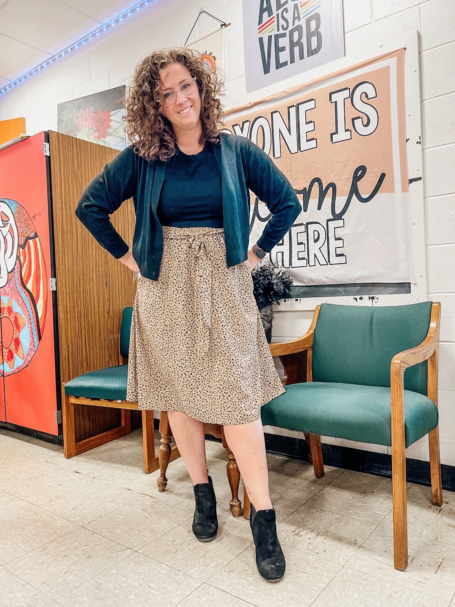 Day 39 ✔️

The one day of work and then a day off followed by three more days is such a weird schedule. But I got my grades for the quarter done before deadline so success!

English teacher ootd 

#LTKFindsUnder50 #LTKMidsize #LTKWorkwear