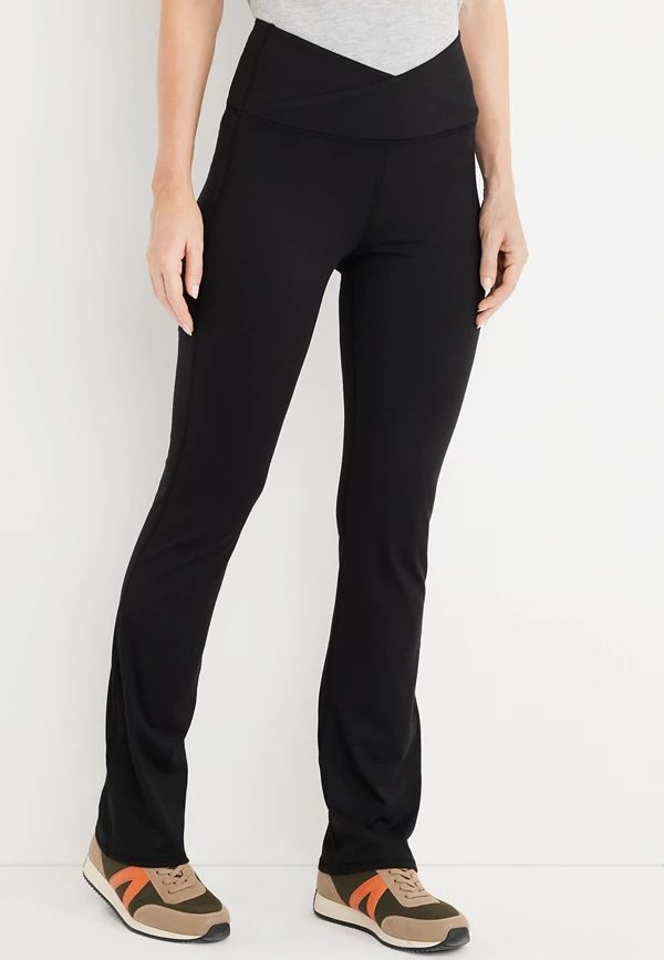 Black Super High Rise Luxe Crossover Bootcut Legging | Maurices