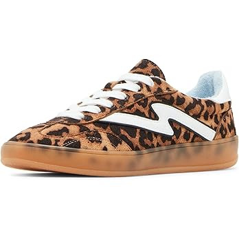 Madden Girl Women's Giia Sneaker | Amazon (US)