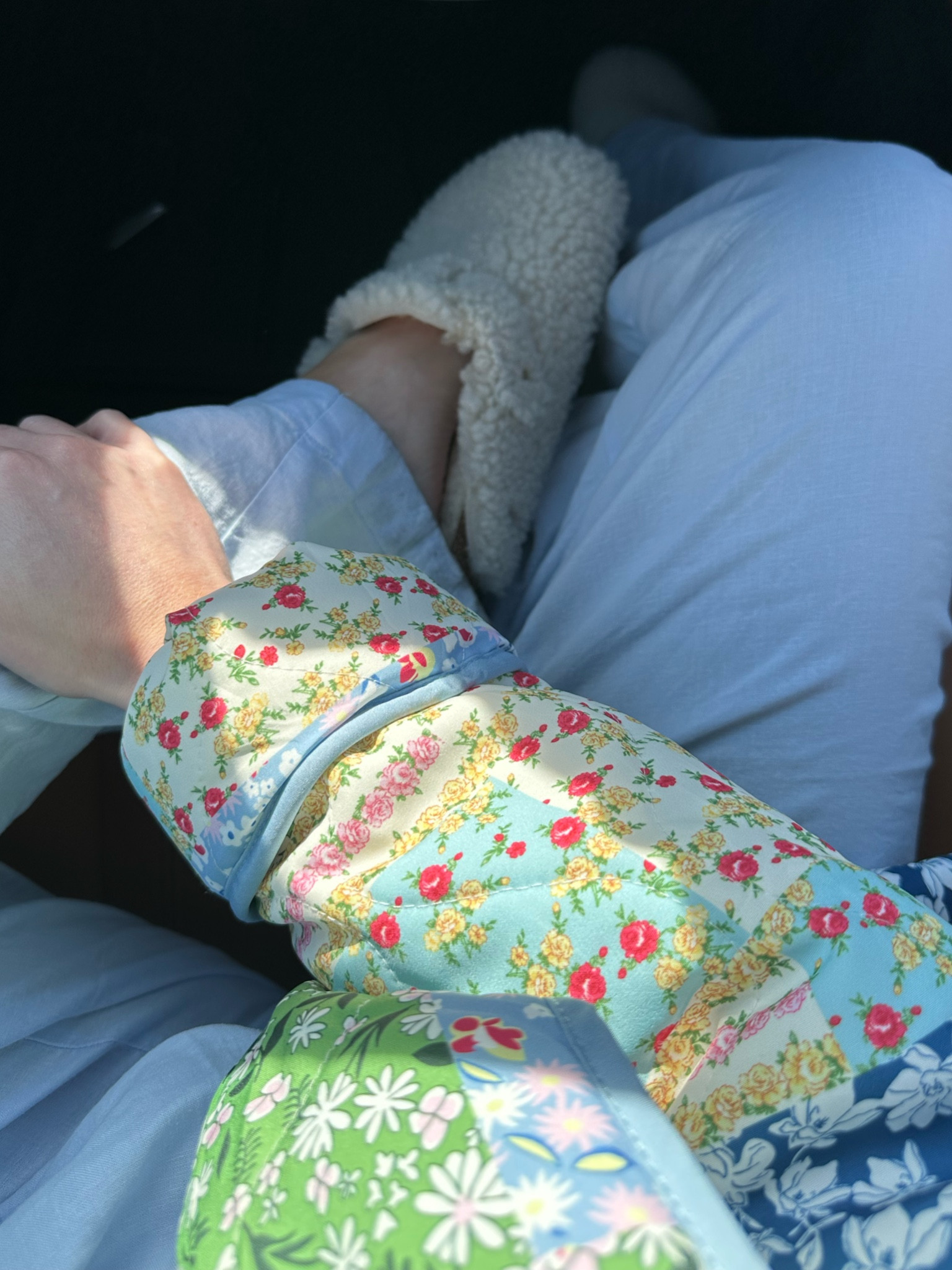 amazon quilted jacket (tts, xs)
aerie linen shirt (xs, very oversized)
aerie linen pant (tts but sized up to small for 14 week pregnant belly 🩵)
birkenstock teddy slides (sized up one)

#LTKfindsunder50 #LTKstyletip #LTKbump