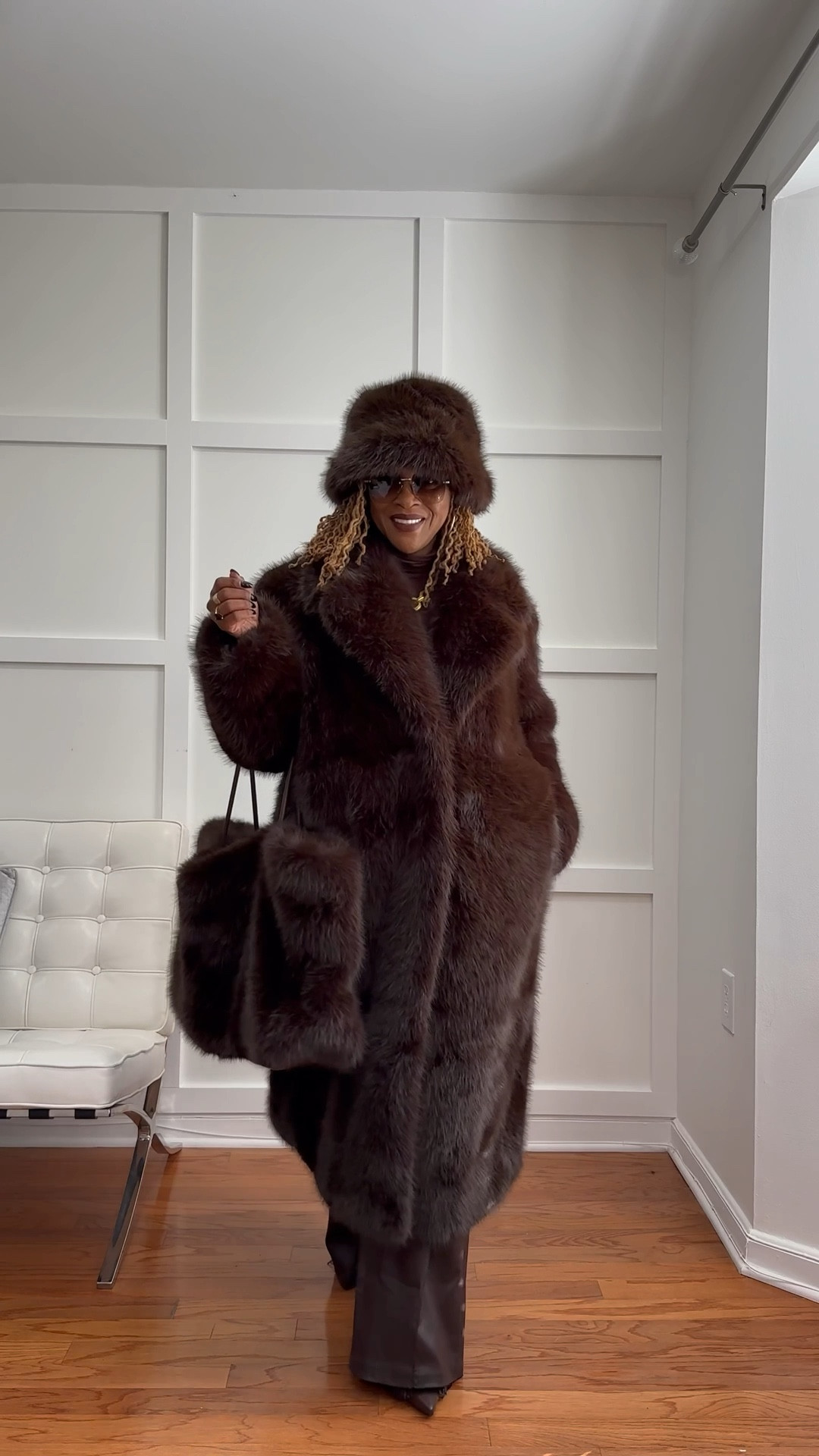 Chocolate brown sour coat, hat, and bag from Akira

#LTKWorkwear #LTKStyleTip #LTKParties