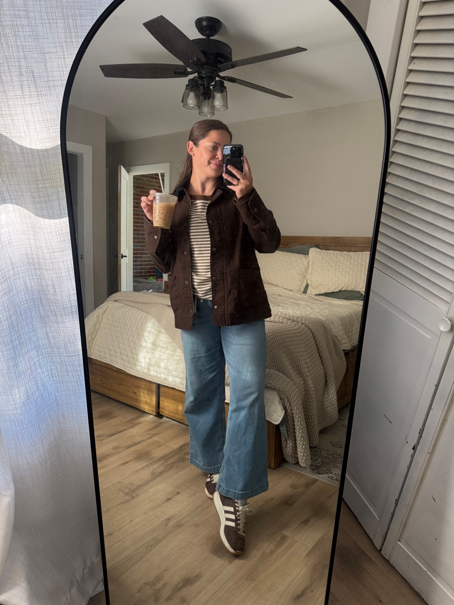 outfit screams FALL IS HERE 🍁🍂 