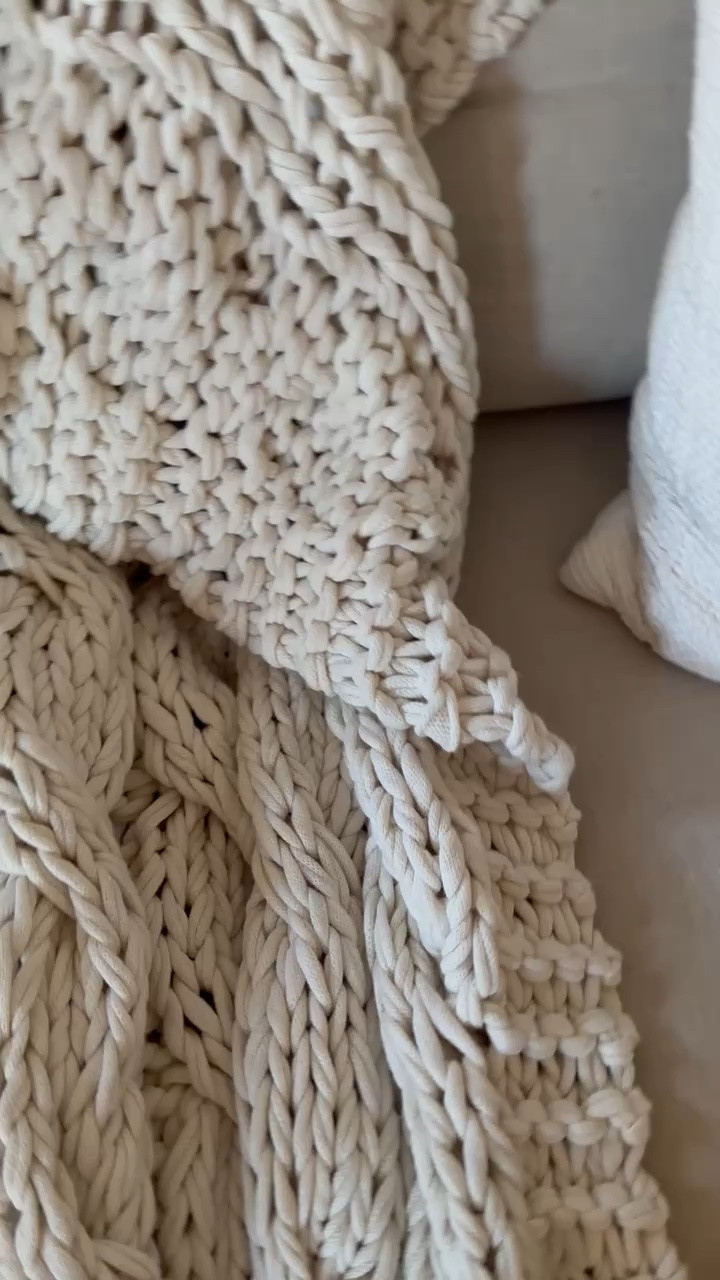 Pottery barn colossal knit blanket is the best cozy winter blanket! And it’s on sale!!

#LTKSeasonal #LTKHome #LTKSaleAlert