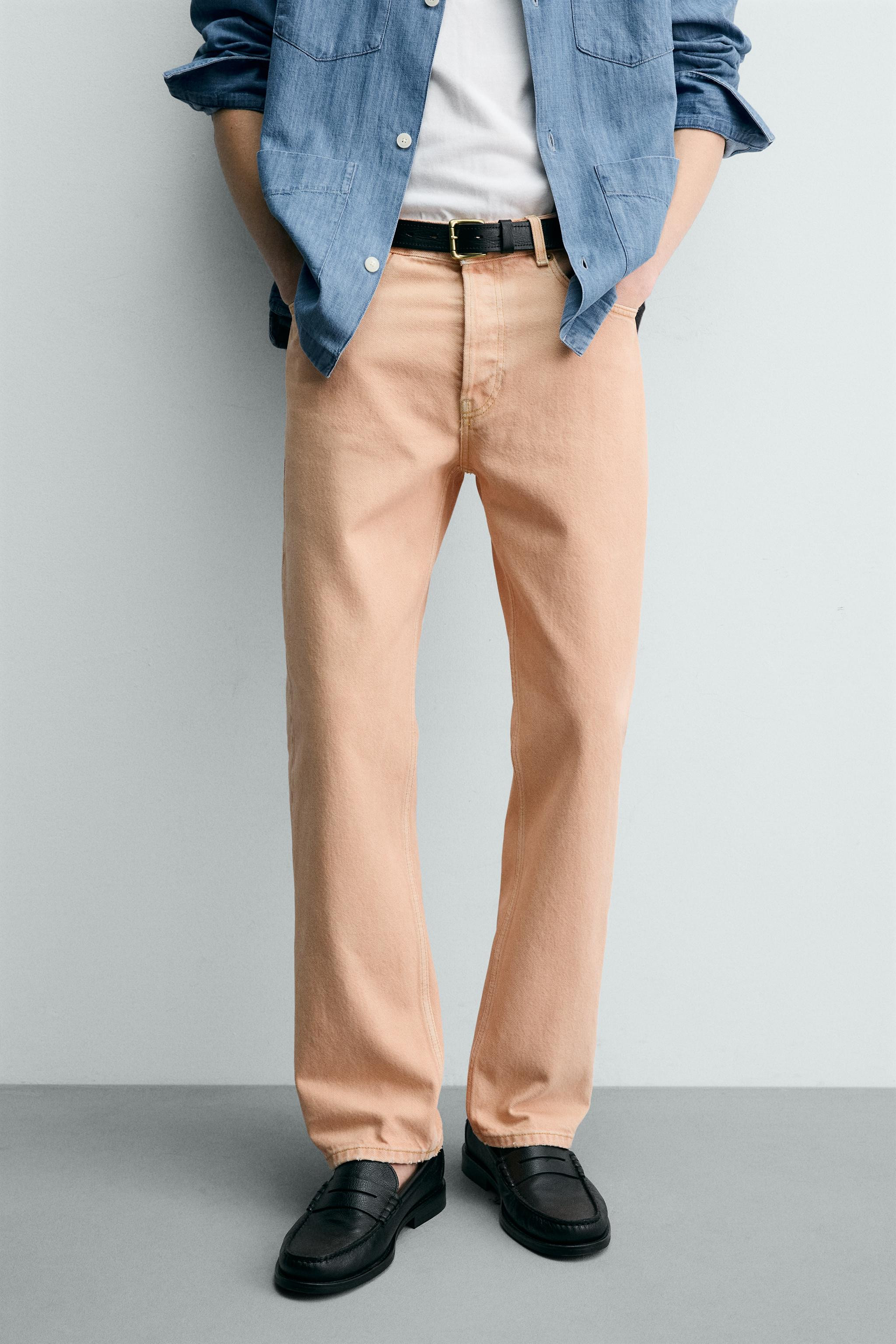 STRAIGHT-FIT-JEANS IN VERWASCHENER FARBE | Zara DE