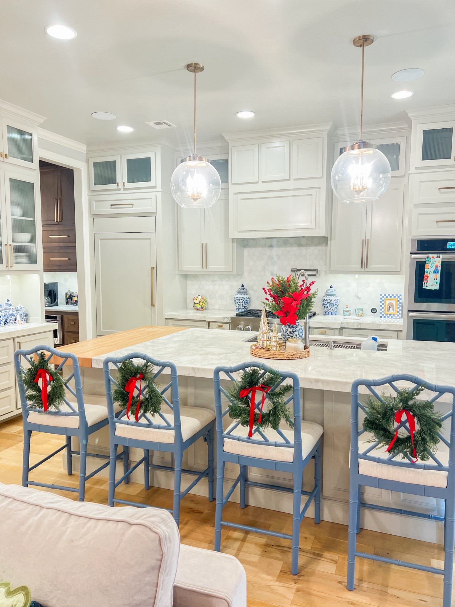 🎶 “It’s begging to look a lot like Christmas!” 🎅 🎄 Added these wreaths to our kitchen and love the festive touch they added. They’re only $15 for a 2 pack. 🙌 

#LTKGiftGuide #LTKHoliday #LTKSeasonal