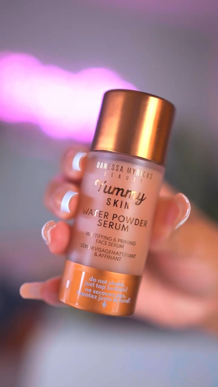 POV: you found the makeup primer of the year 😳

If you need your makeup to stay on during this record breaking heat, try @danessa_myricks Water Powder Serum ✨ it’s too gooooood! Especially for my oily girls that have issues making their makeup last all day long.

Paired with Danessa Myricks Yummy Skin Blurring Balm

#danessamyricks #danessamyricksbeauty #waterpowderserum

#LTKVideo #LTKBeauty