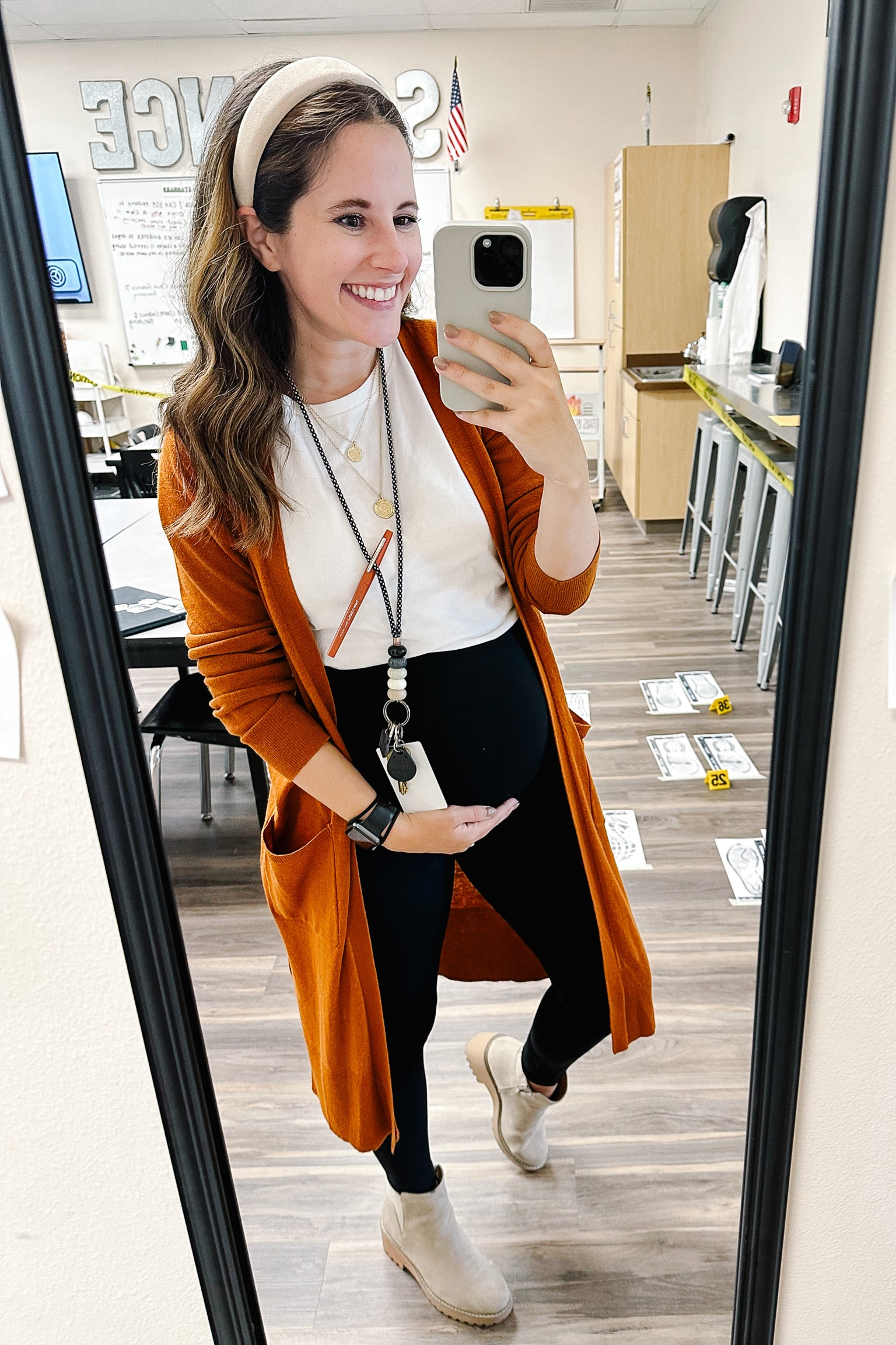Fall vibes only from here on out 🥰🍂 

#LTKSeasonal #LTKbump #LTKworkwear