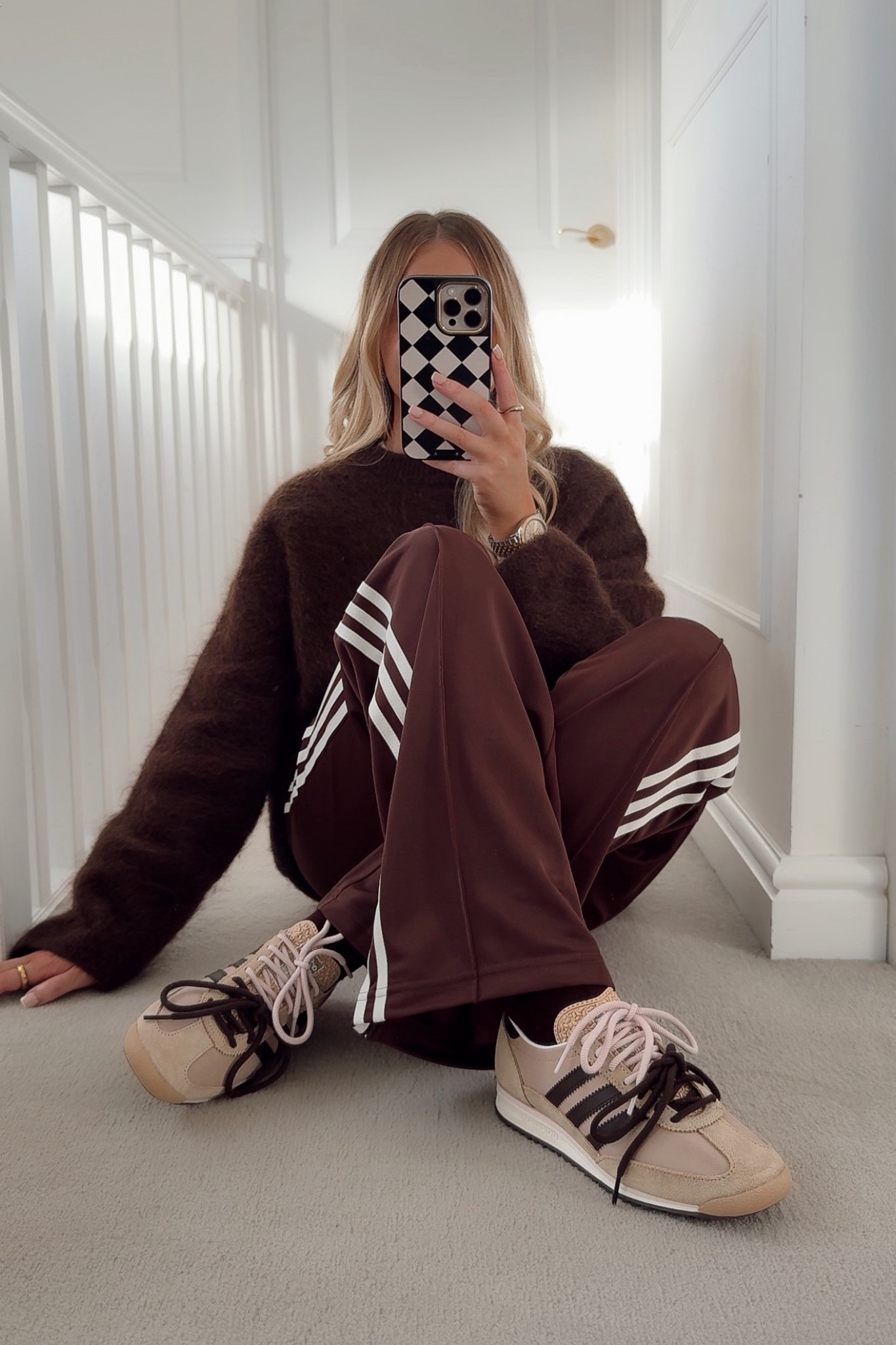 Early access Black Friday sale @adidas 
*sign in or sign up for the sale prices! 

Brown joggers: xs
SL 72 trainers: true to size 

AD 

#LTKCyberWeek #LTKsale #LTKautumn
