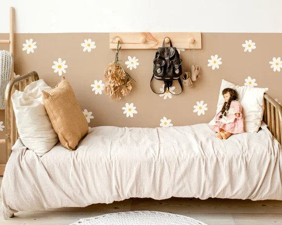 Daisy Wall Decals - Flower Wall Stickers, Nursery Decor, Kids Room Wall Art | Etsy (US)