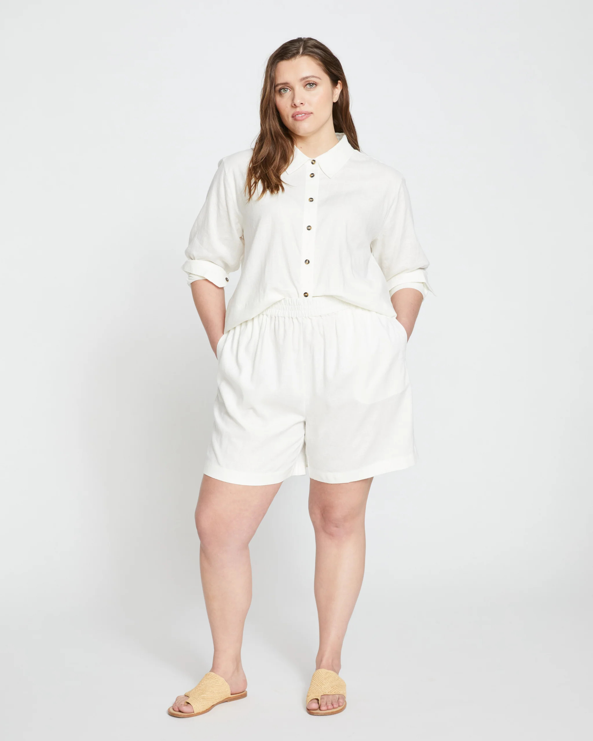 Juniper Linen Easy Pull-On Shorts - White | Universal Standard