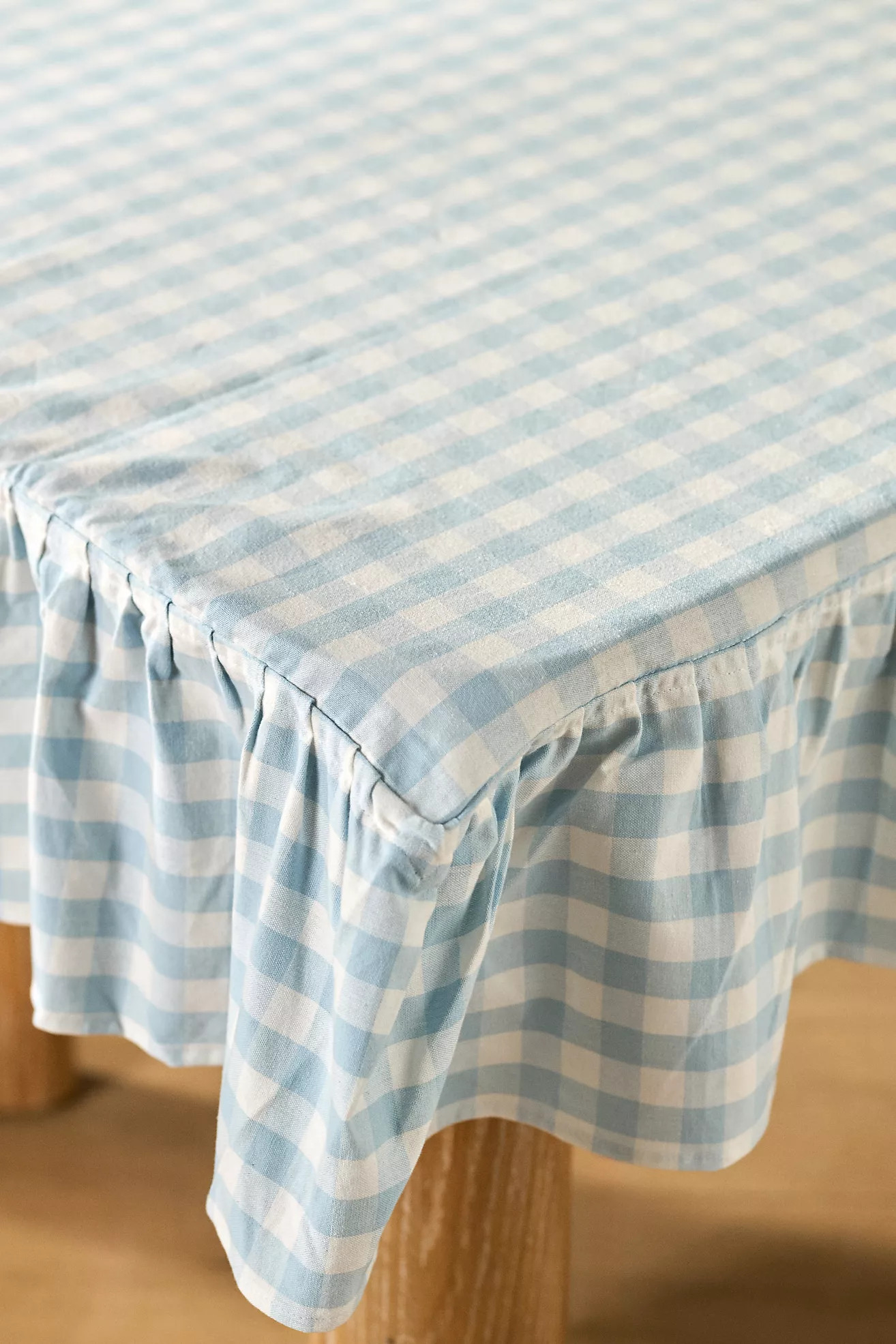 Galley & Fen Ruffled Gingham Tablecloth | Anthropologie (US)