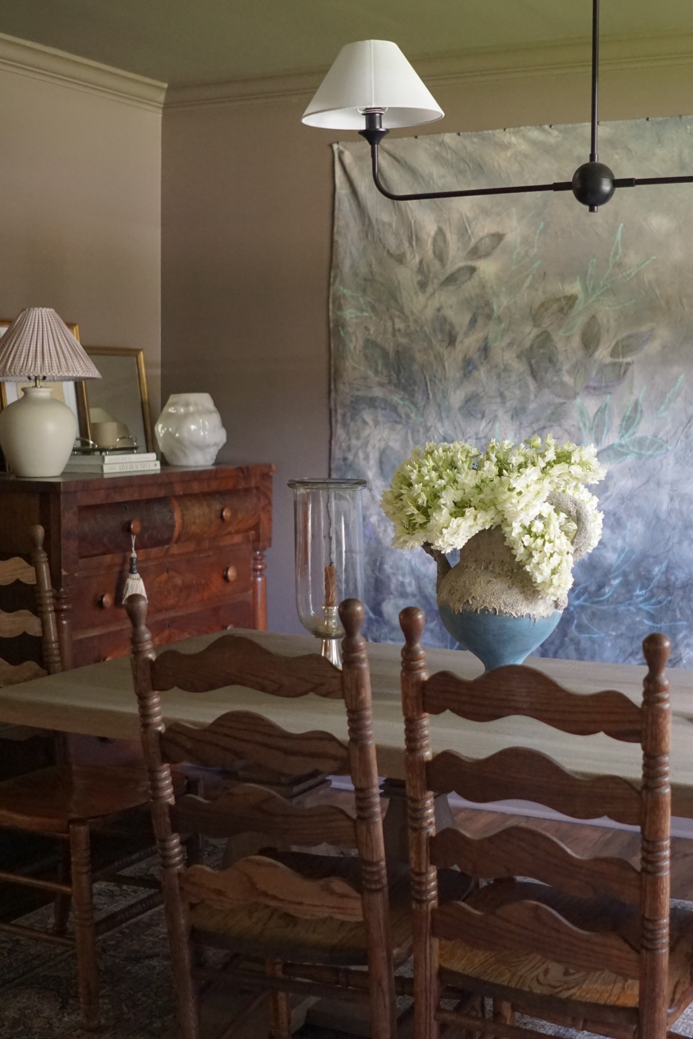 Dining room design 

#LTKHome #LTKStyleTip