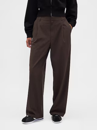 GapFit High Rise Runaround Relaxed Trouser | Gap (US)