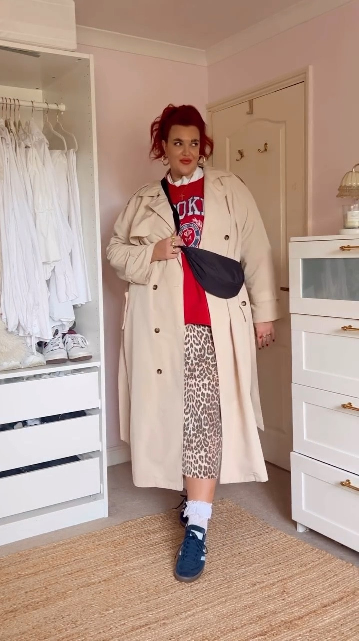 Just because it’s not ‘flattering’ doesn’t mean you can’t wear it. 🙌

How I’m wearing leopard print - day 4 my loves. 💕❤️

Can we normalise oversized being stylish AF and not ‘unflattering’ especially if you’re not a size 10. 

I love this Simply Be Skirt & it's so comfy for denim! It keeps selling out so have shared some alternatives for you. Wearing a size 22 but wish I'd sized down to a 20 as it does loosen up with wear. Everything else is old so have linked some similar options with this oversized jumper and mac coat. 

#leopardprint #plussizeautumnoutfits


#LTKcurves #LTKeurope