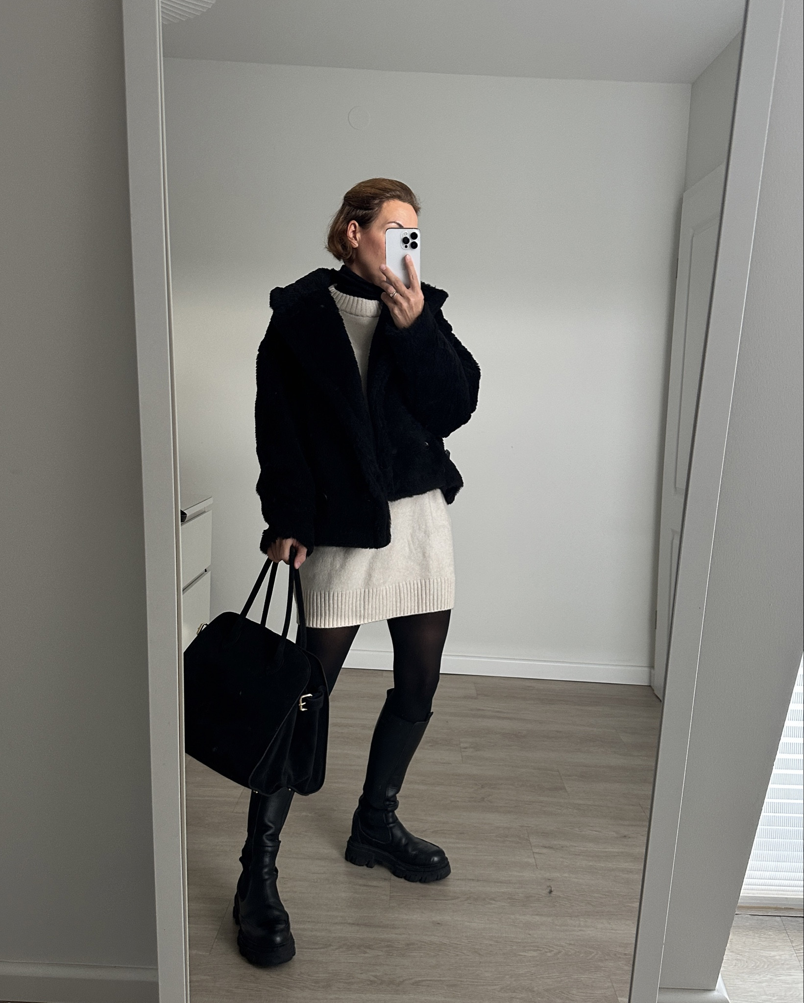 Strickkleid & Teddy

#LTKsale #LTKwinter #LTKautumn