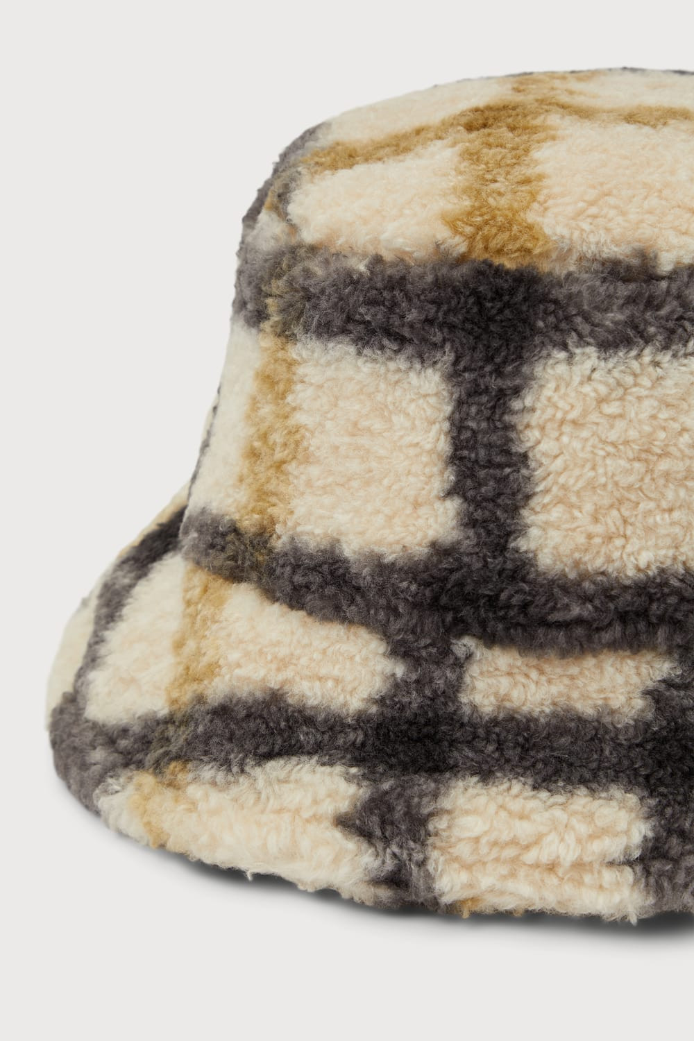Raya Ivory Plaid Teddy Bucket Hat | Lulus