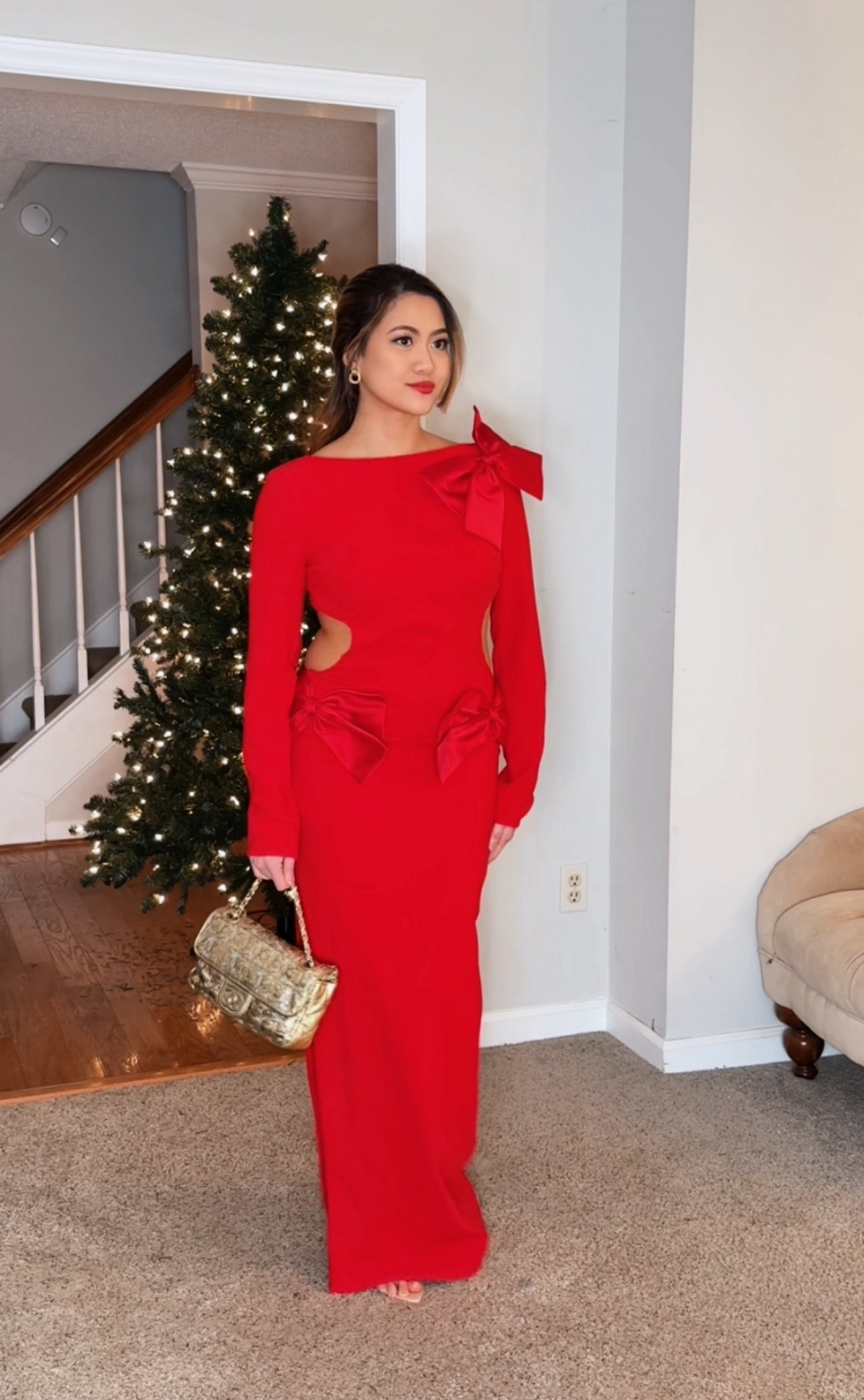 12 days of Christmas outfits! Day 1 🎄🎁 Dres from House of CB (Lavele, small) red bow maxi dress with long sleeves and open back (linking similar)

#festivewear #holidayoutfit #christmasoutfit #holidayseason #partywear

#LTKPetite #LTKSeasonal #LTKootd

#LTKootd #LTKPetite #LTKSeasonal