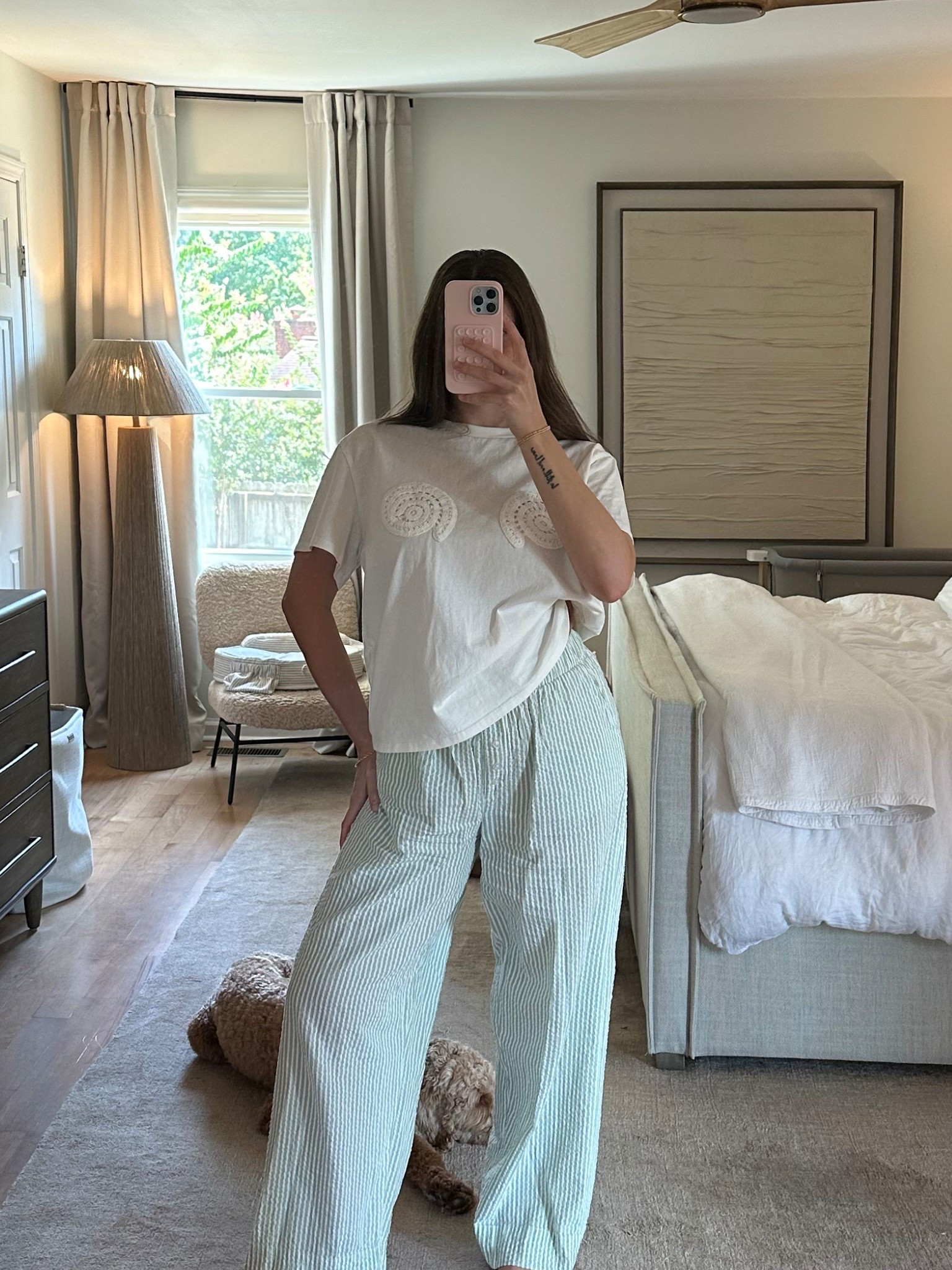 My favorite summer pants are back in stock! Wearing a m/l