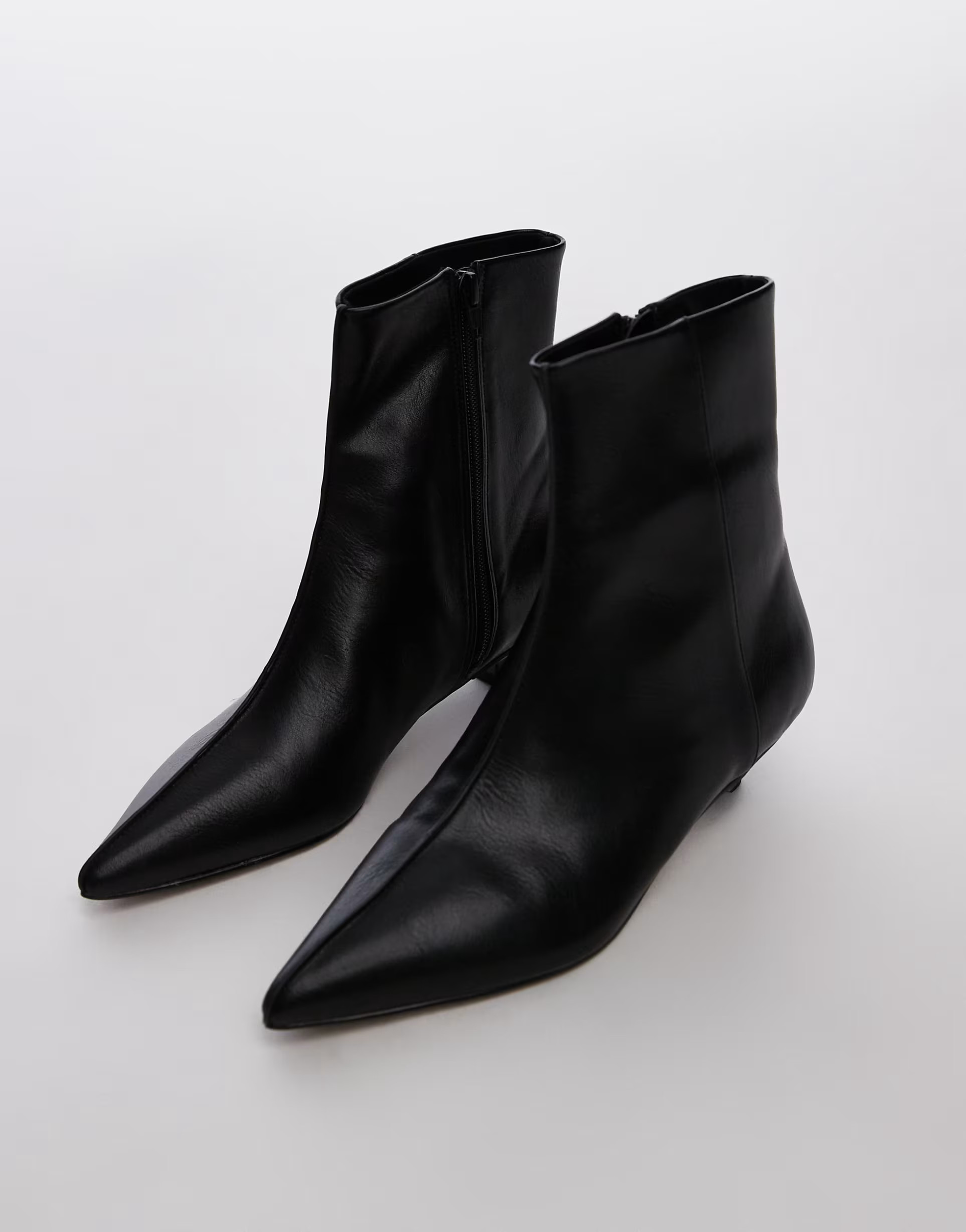 Topshop Nellie mid heel pointed toe ankle boots in black | ASOS (Global)