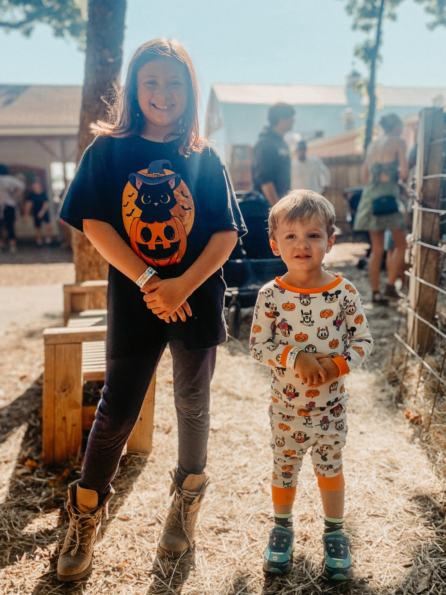 it’s October!! 🎃 ready for all the fall festivities this year! 

#LTKHalloween #LTKkids #LTKSeasonal