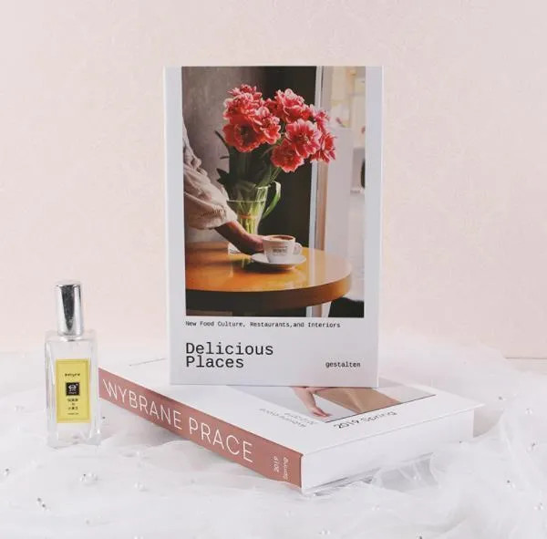 Wholesale Stylish And Cheap Material Modern Simulation Fashion Book Home Decor Club Hotel Model R... | DHGate