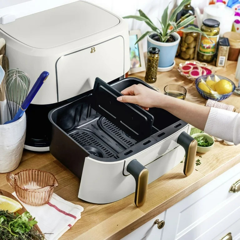 Beautiful 9QT TriZone Air Fryer, White Icing by Drew Barrymore - Walmart.com | Walmart (US)