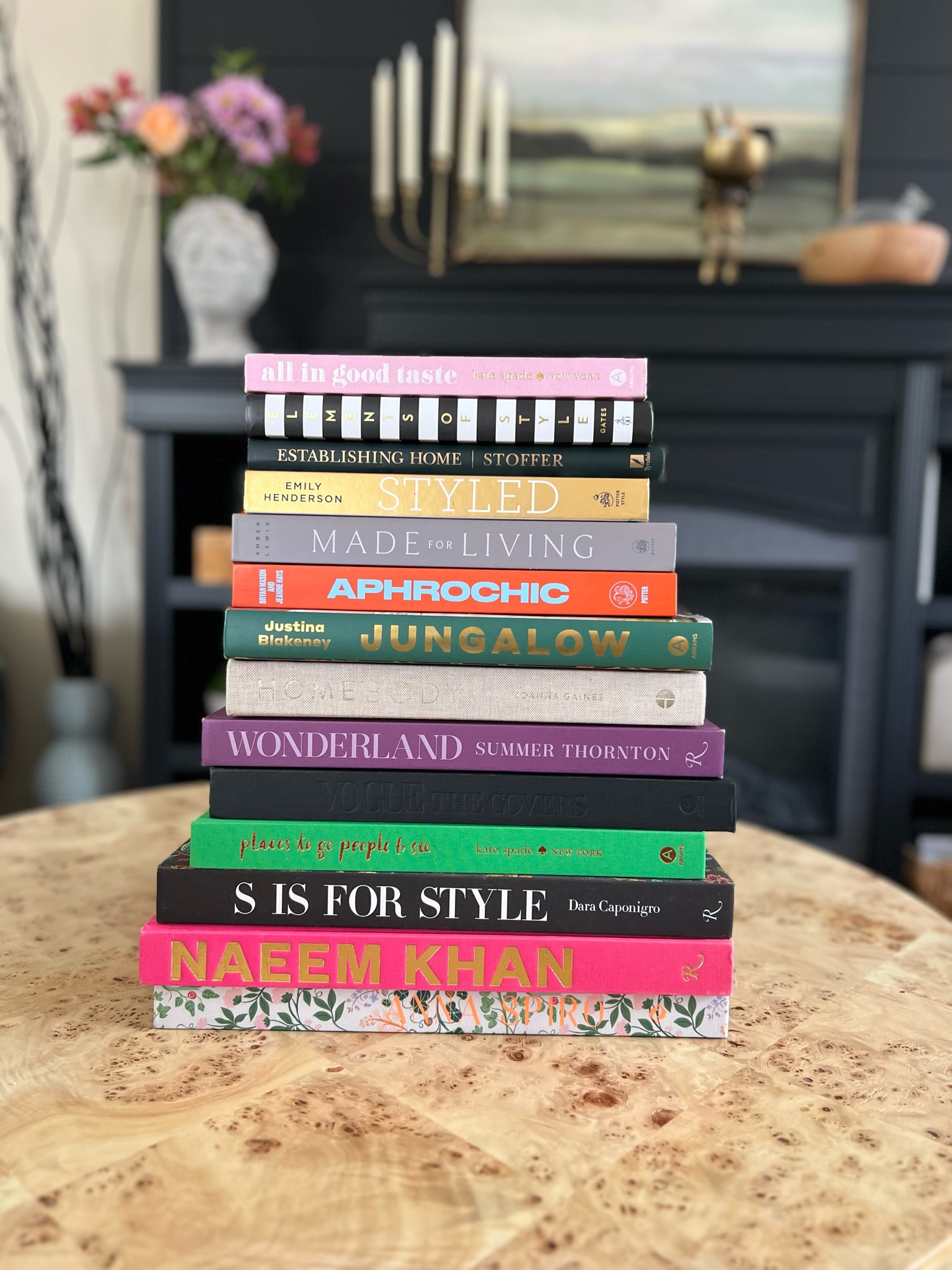 BOOKS!! 📚 Gifting, styling, reading and just looking GOOD! 
#homedesign #homeinspo #gift #summer #styling 

#LTKstyletip #LTKhome #LTKGiftGuide