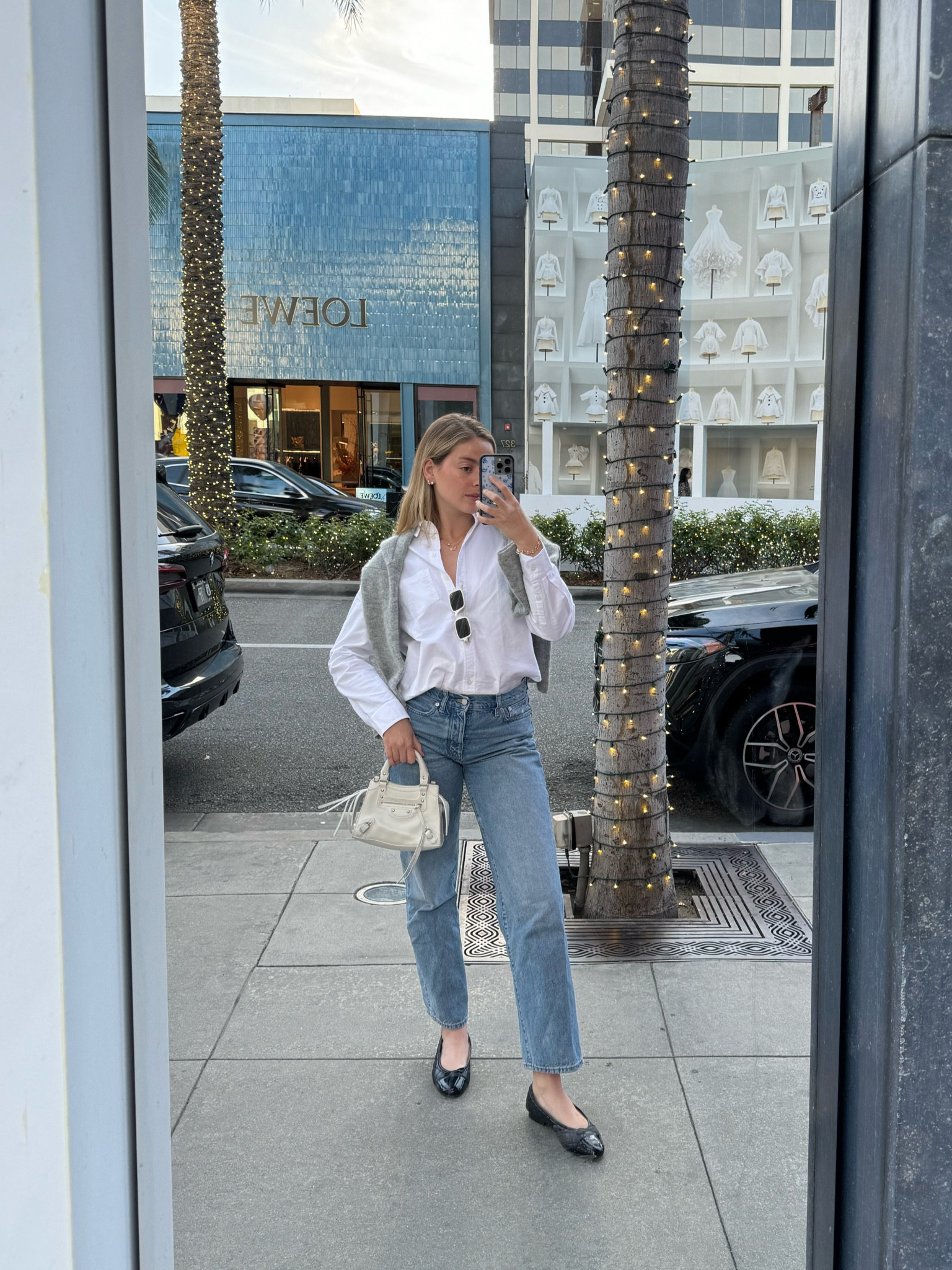 Day 3/25 days of outfit ideas! Madewell jeans stan here!

#LTKHoliday #LTKSeasonal #LTKGiftGuide