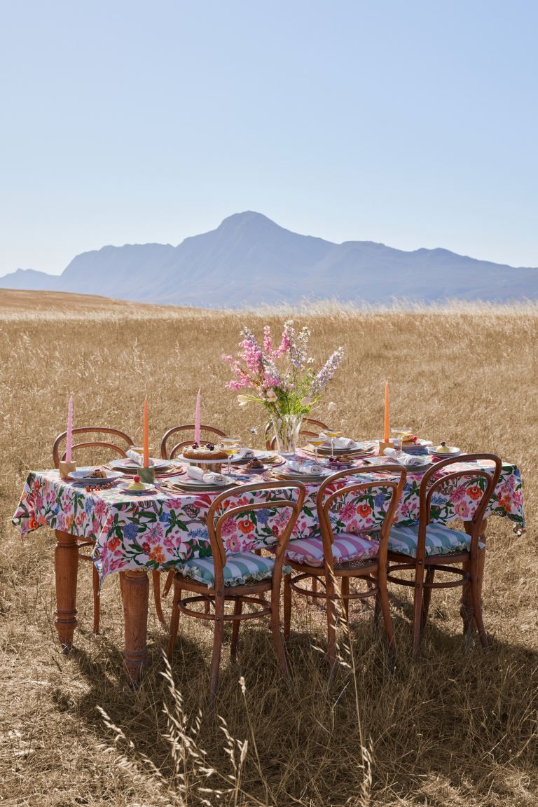 Patterned Tablecloth | H&M (US + CA)