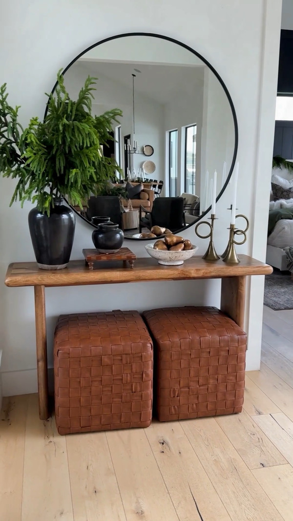 Creating a warm holiday welcome starts at the entryway!