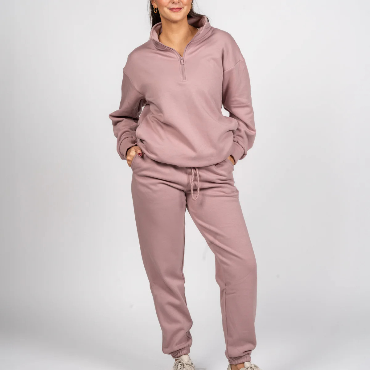 Fleece Lined Sweats - Black | Senita Athletics