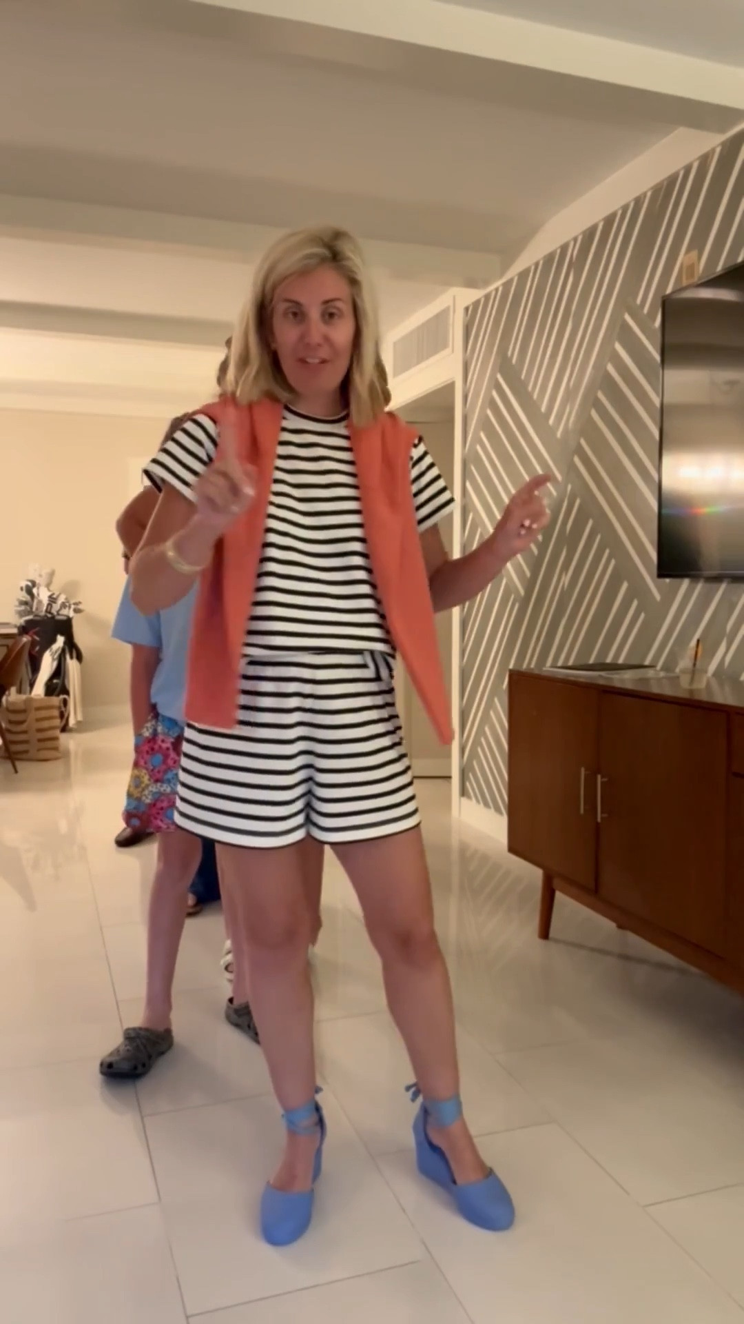 Family Fit Check….Night 5! It’s our last night….feeling grateful for this week with my family. Recap coming soon! 

#LTKmomlife #LTKKids #LTKTravel