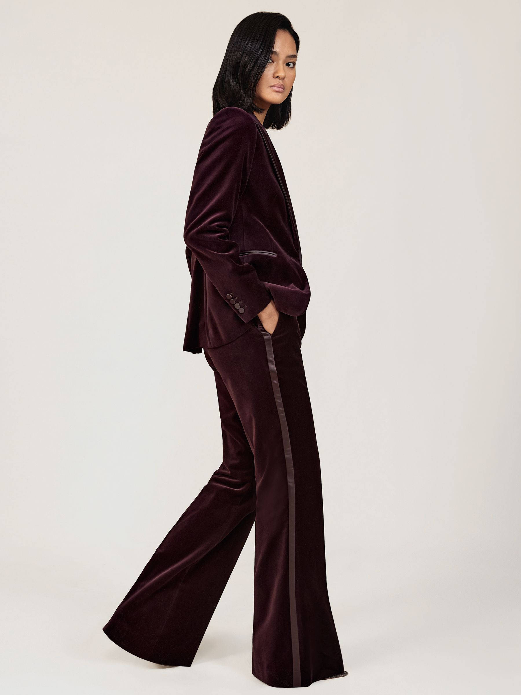 Velvet Single-Breasted Suit Blazer in Burgundy | Reiss UK