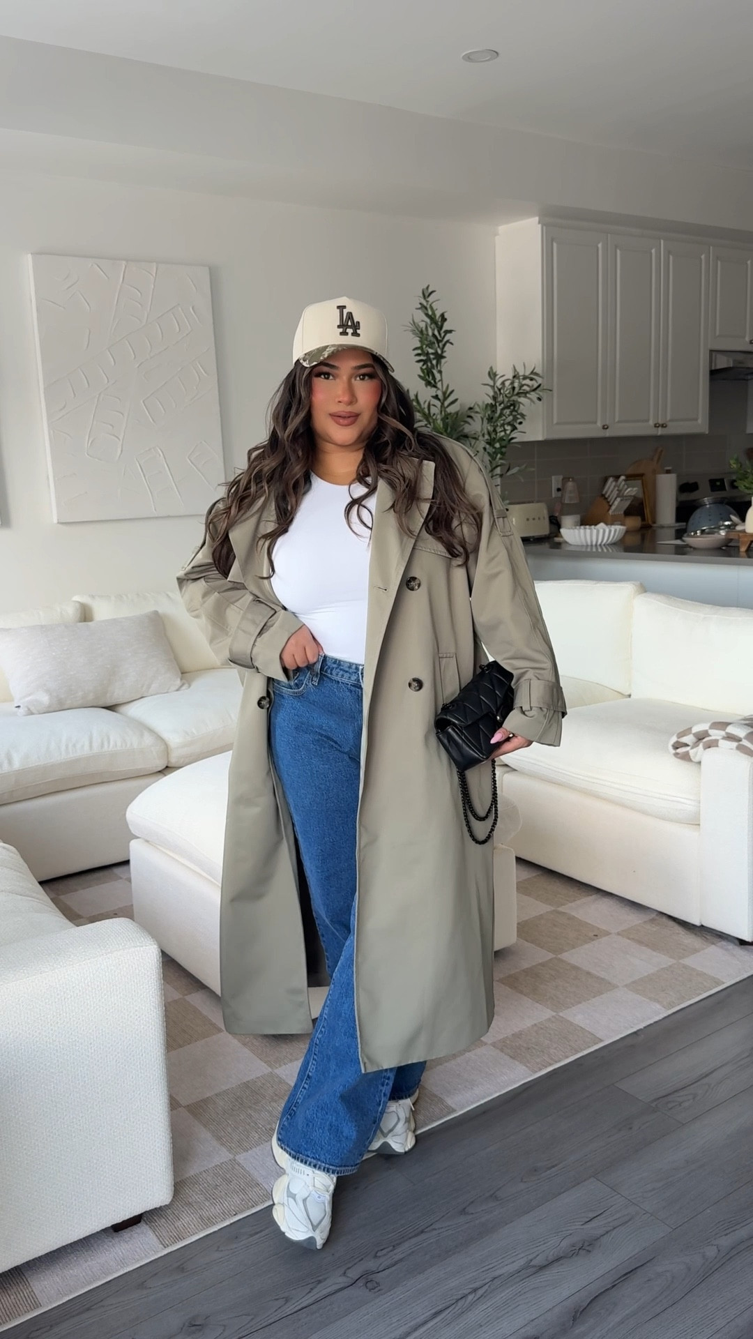 The cutest casual outfit!

My exact trenchcoat is from H&M last season! Hopefully they restock for spring, but I’ve gone ahead and added something similar for you guys.


#LTKootd #LTKgrwm #LTKMidsize