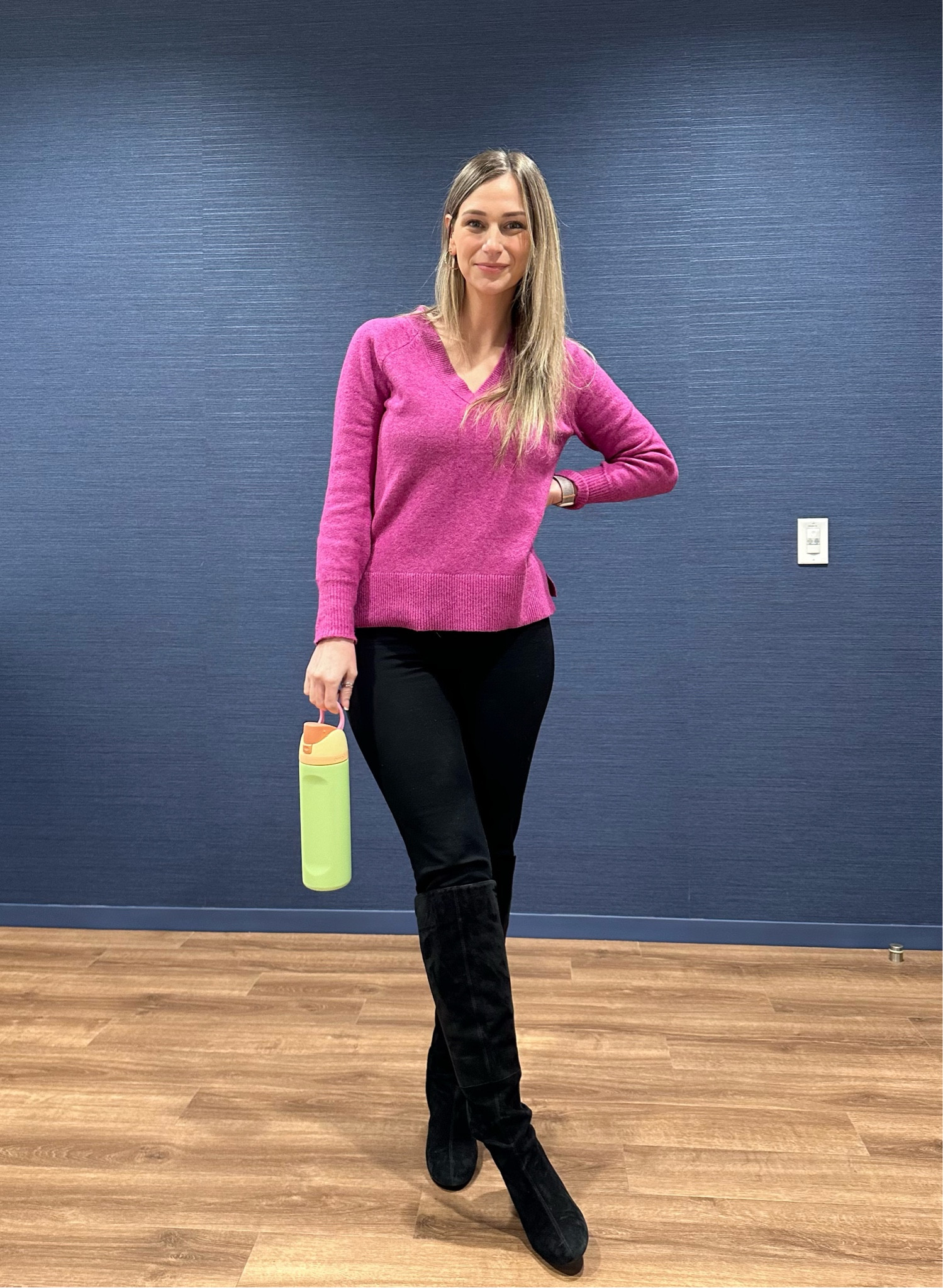 Today’s work ootd
These are my favorite work pants and they are more than half off included in the Lilly Pulitzer sunshine sale. They are perfect with heels, flats, or even tucked into boots!


Work ootd
Workwear
 Corporate 
Business casual 
Office 
Mom style 
Working mom 

#LTKstyletip #LTKworkwear #LTKsalealert